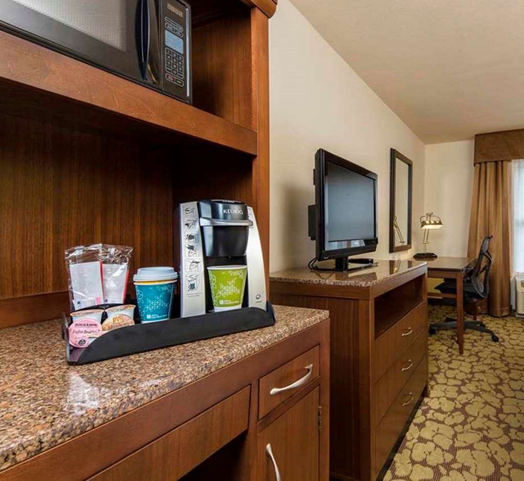Hilton Garden Inn Denver South Park Meadows Area Centennial Room photo